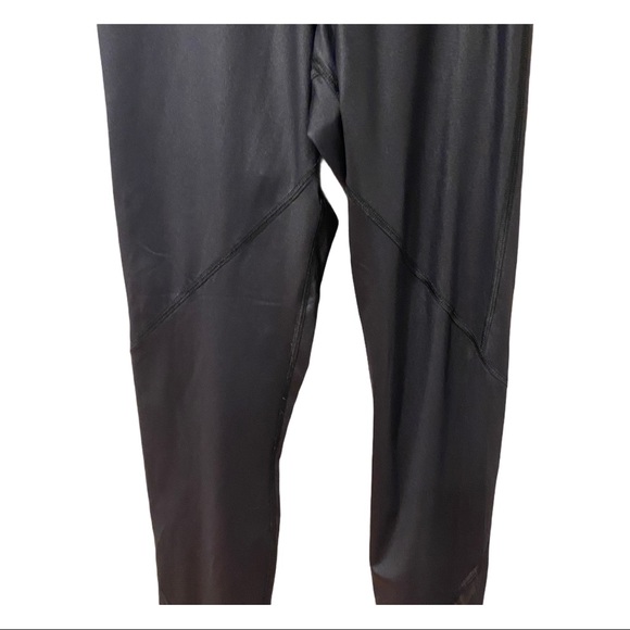 Sweaty Betty Luxe Wet Look Leggings (XS) - Picture 7 of 14